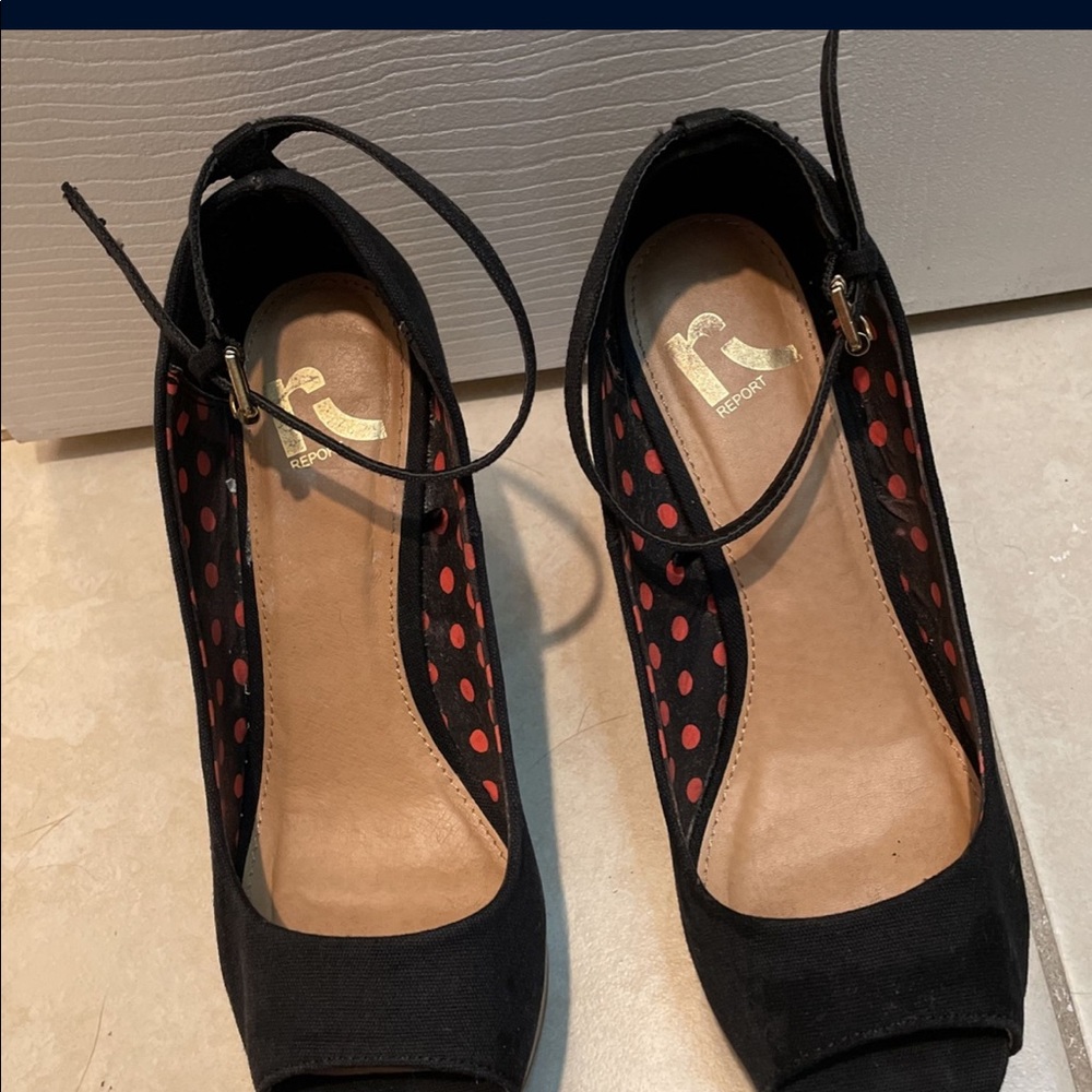 Black open toe 4 inch platform wedges - Picture 3 of 4